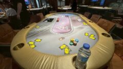 Ace8のポーカーテーブル