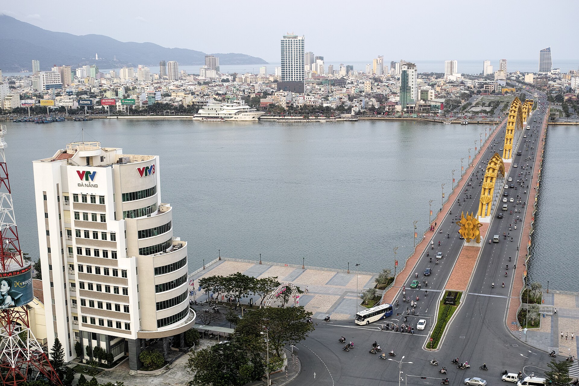 ダナンのドラゴン橋（Dragon Bridge）