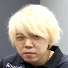 プロ雀士・Mリーガーの白鳥翔