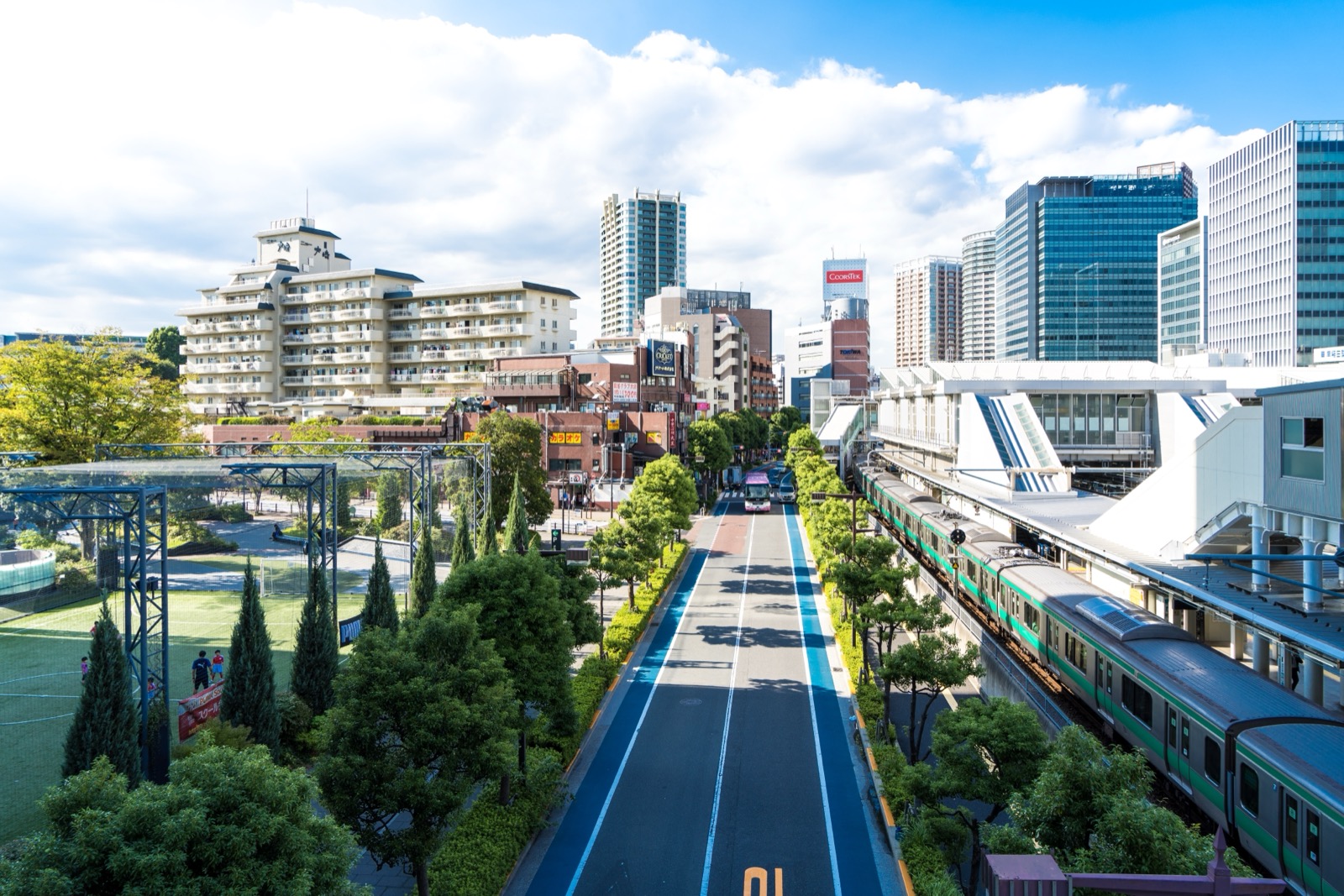 大崎駅西口周辺の風景